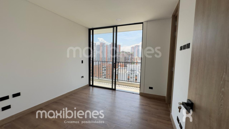 Apartamento en arriendo en Castropol, Medellín · foto 15 de 24