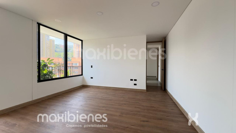 Apartamento en arriendo en Castropol, Medellín · foto 16 de 24