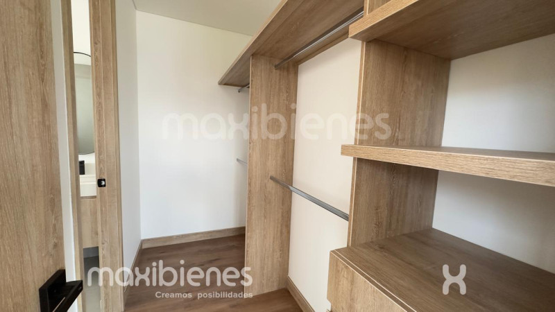 Apartamento en arriendo en Castropol, Medellín · foto 22 de 24