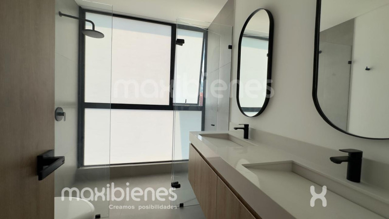 Apartamento en arriendo en Castropol, Medellín · foto 24 de 24
