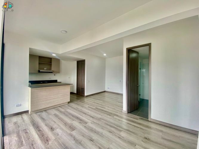 Apartamento de 2 alcobas en arriendo en Asomadera No.2, Medellín, 64 m² · foto 5 de 19
