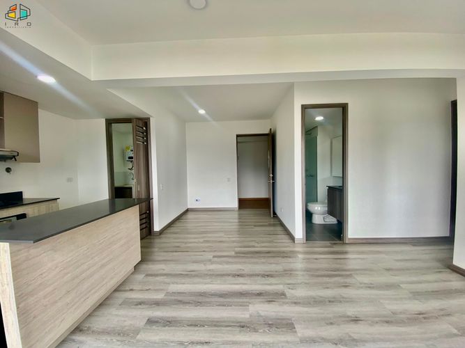 Apartamento de 2 alcobas en arriendo en Asomadera No.2, Medellín, 64 m² · foto 6 de 19