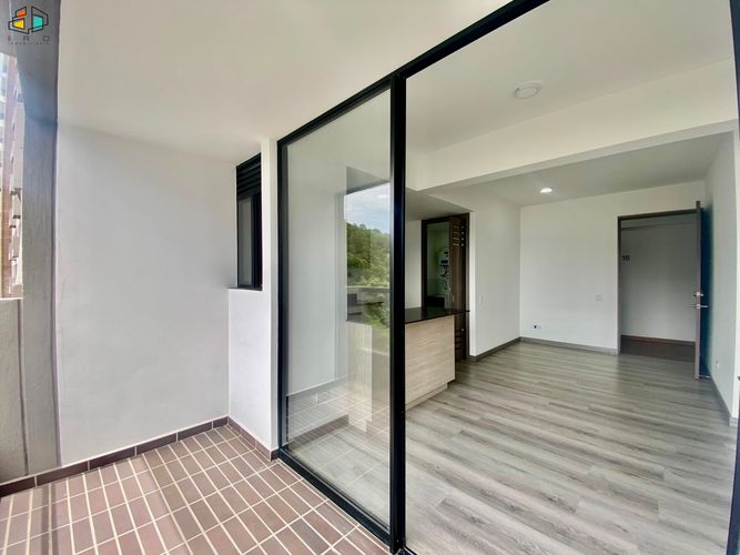 Apartamento de 2 alcobas en arriendo en Asomadera No.2, Medellín, 64 m² · foto 10 de 19