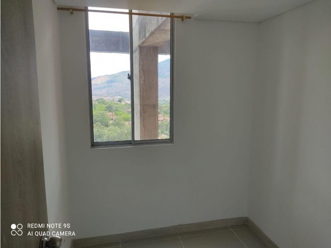Apartamento de 2 alcobas en venta en La Pilarica, Medellín, 37 m² · foto 16 de 18