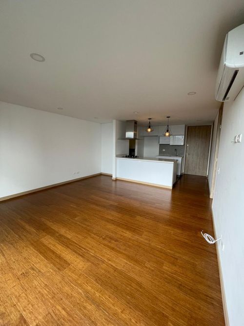Apartamento de 1 alcoba en arriendo en El Diamante No. 2, Medellín, 65 m² · foto 5 de 13