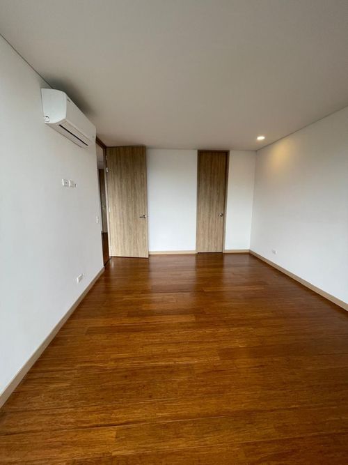 Apartamento de 1 alcoba en arriendo en El Diamante No. 2, Medellín, 65 m² · foto 9 de 13