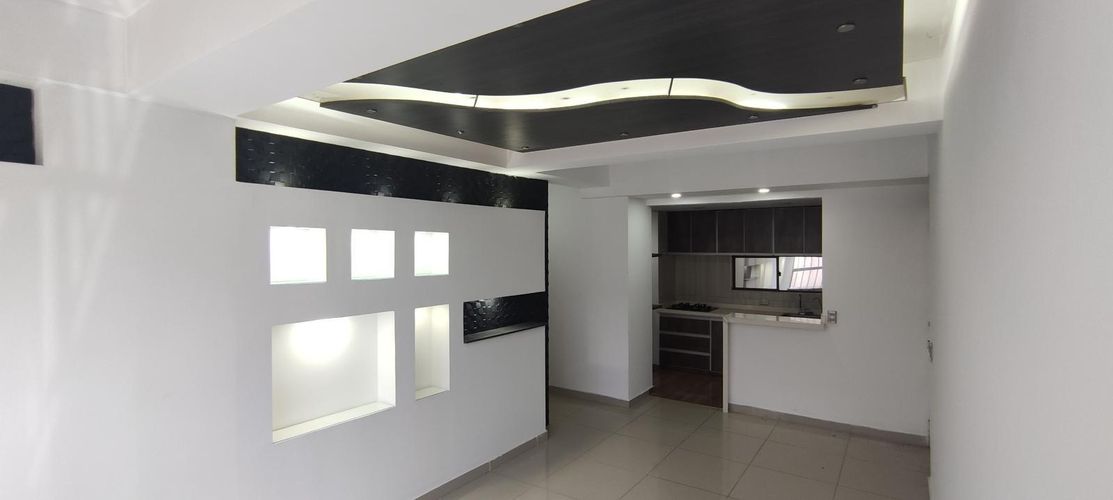 Apartamento de 3 alcobas en venta en El Limonar, Cali, 70 m² · foto 2 de 16