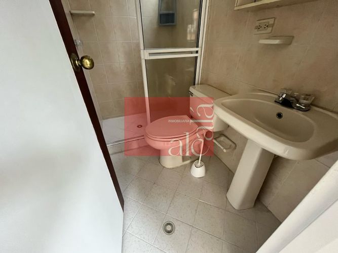 Apartamento de 3 alcobas en arriendo en Villas Del Vallejuelo 1, Envigado, 92 m² · foto 5 de 10