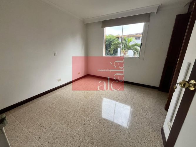Apartamento de 3 alcobas en arriendo en Villas Del Vallejuelo 1, Envigado, 92 m² · foto 10 de 10