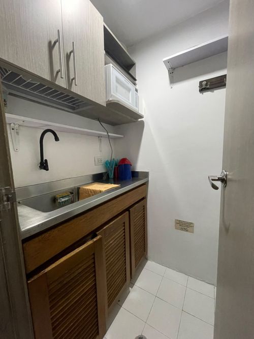 Oficina en arriendo en Patio Bonito, Medellín, 38 m² · foto 4 de 5