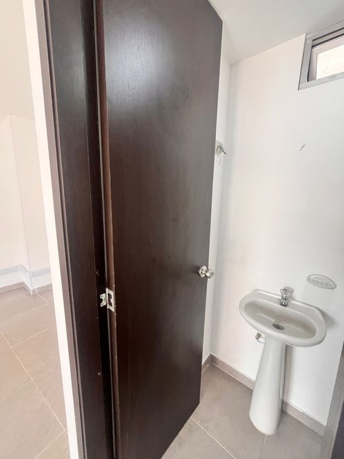 Local en arriendo en Bretaña, Cali, 30 m² · foto 5 de 12