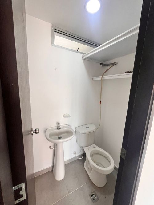 Local en arriendo en Bretaña, Cali, 30 m² · foto 6 de 12