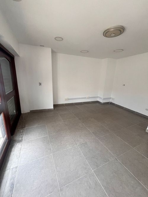 Local en arriendo en Bretaña, Cali, 30 m² · foto 7 de 12