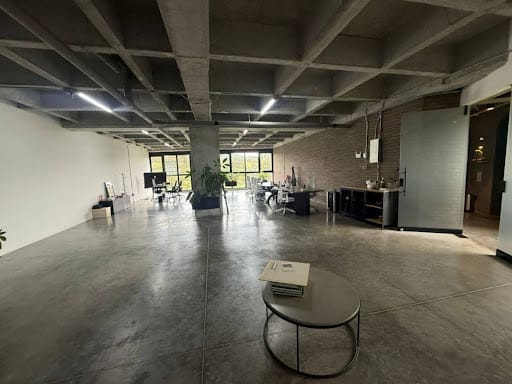 Oficina en arriendo en Las Palmas, Envigado, 151 m² · foto 2 de 22