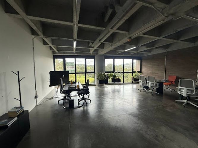Oficina en arriendo en Las Palmas, Envigado, 151 m² · foto 10 de 22