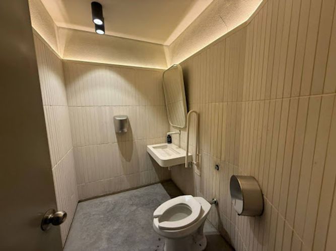 Oficina en arriendo en Las Palmas, Envigado, 151 m² · foto 22 de 22