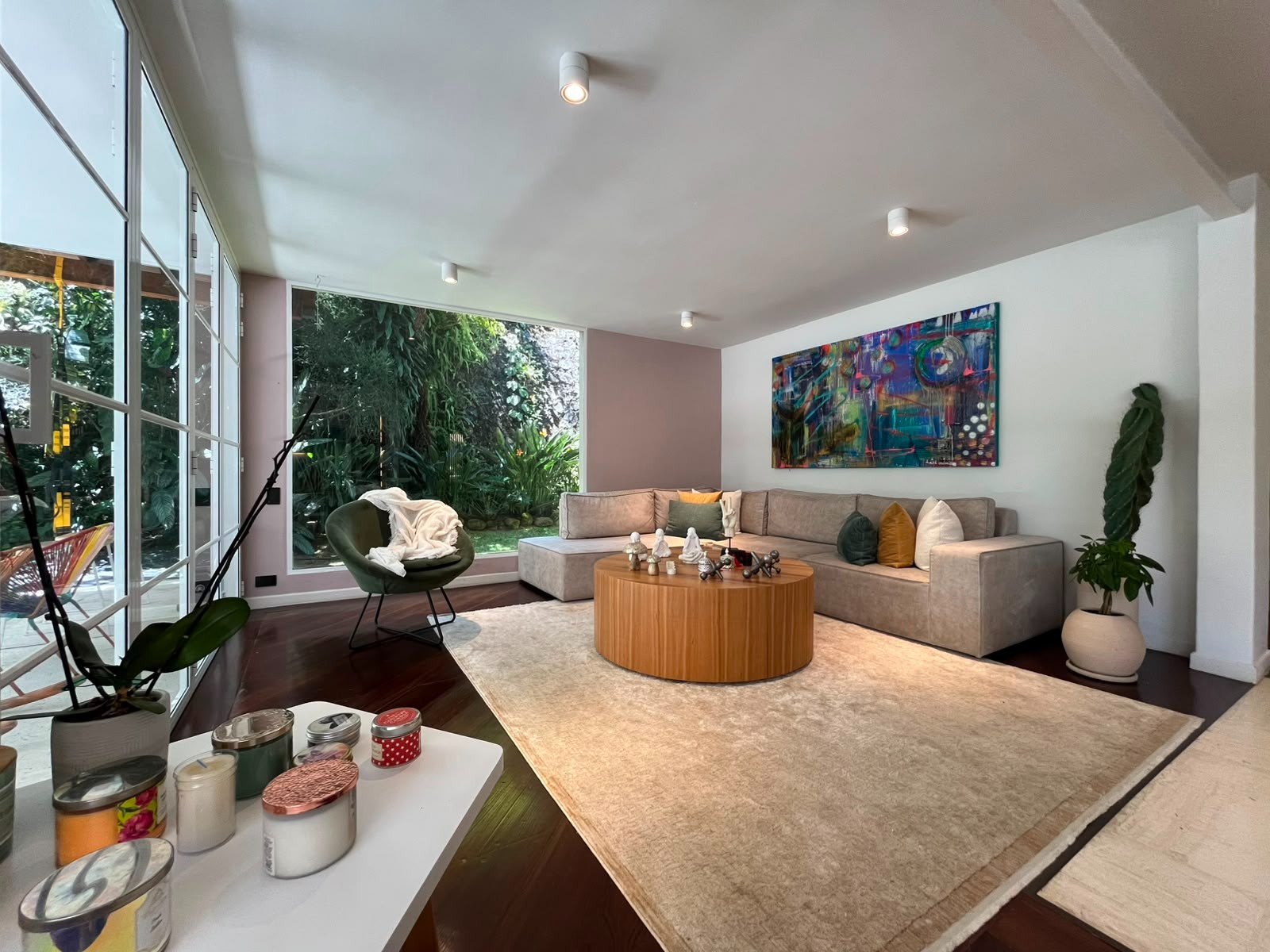 Casa en arriendo en El Poblado, Medellín · foto 4 de 20