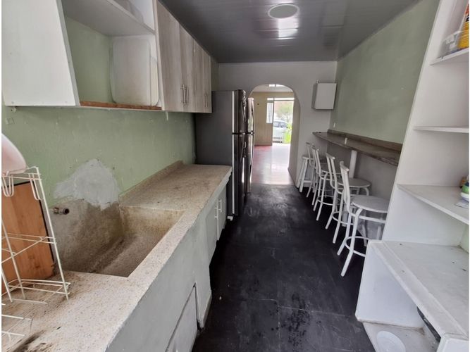 Casa de 6 alcobas en venta en Belén Los Alpes, Medellín, 270 m² · foto 11 de 15