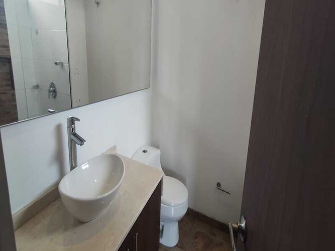Apartamento de 2 alcobas en arriendo en Alejandría, Medellín, 95 m² · foto 22 de 24