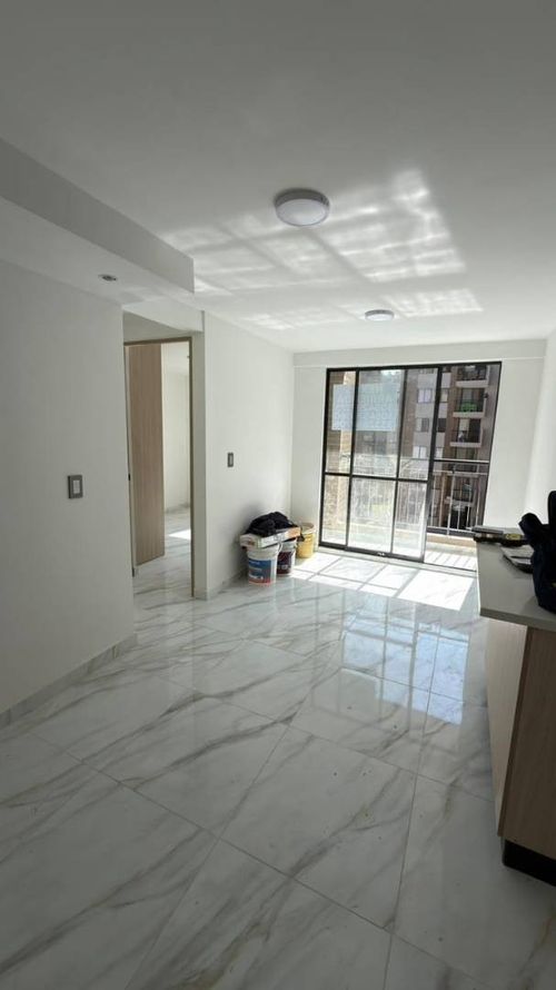 Apartamento de 2 alcobas en arriendo en Cuatro Esquinas, Rionegro, 48 m² · foto 2 de 13