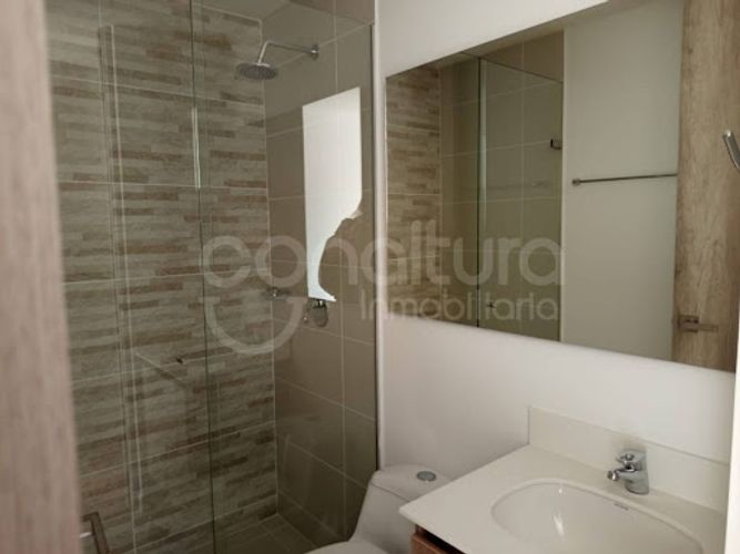 Apartamento de 3 alcobas en arriendo en Ciudad Del Río, Medellín, 121 m² · foto 9 de 17