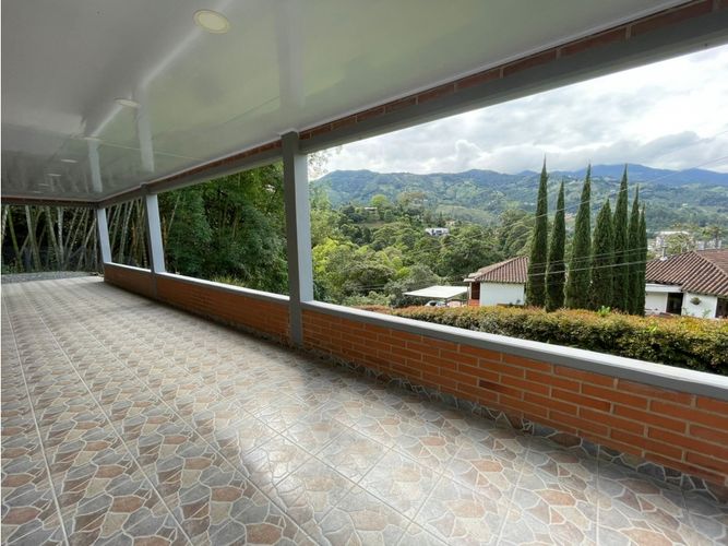 Casa de 4 alcobas en venta en La Tablaza, La Estrella, 385 m² · foto 5 de 22