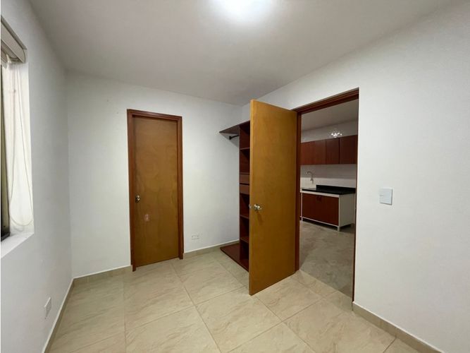 Casa de 4 alcobas en venta en La Tablaza, La Estrella, 385 m² · foto 11 de 22