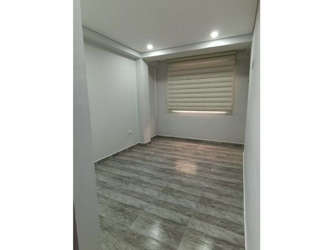 Casa en venta en Guayaquil, Armenia, 170 m² · foto 9 de 21