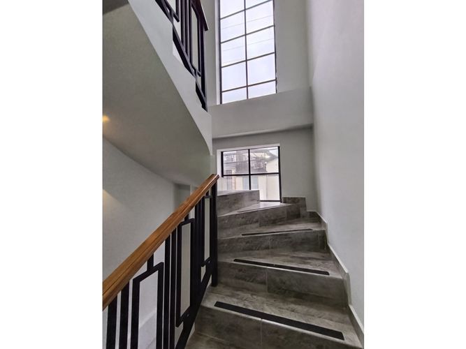 Casa en venta en Guayaquil, Armenia, 170 m² · foto 14 de 21