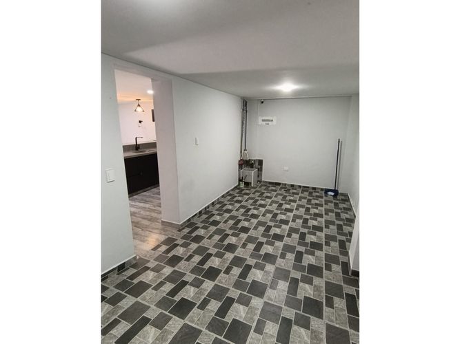 Casa en venta en Guayaquil, Armenia, 170 m² · foto 18 de 21