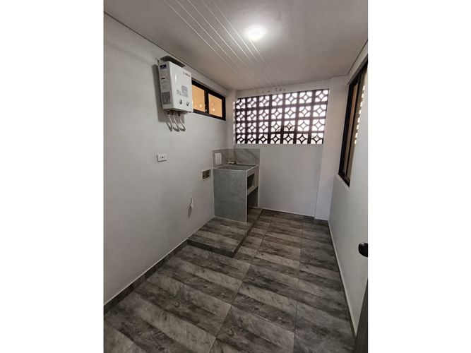 Casa en venta en Guayaquil, Armenia, 170 m² · foto 21 de 21