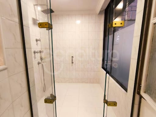 Apartamento de 3 alcobas en arriendo en Los Balsos, Medellín, 241 m² · foto 15 de 24
