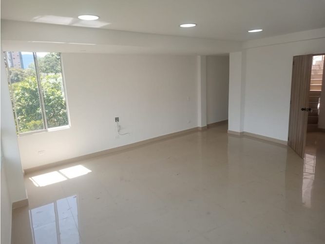 Casa de 4 alcobas en venta en Aves Maria, Sabaneta, 520 m² · foto 18 de 22