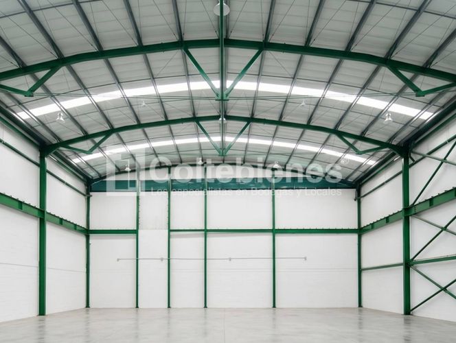 Bodega en arriendo en Machado, Copacabana, 1200 m² · foto 7 de 10