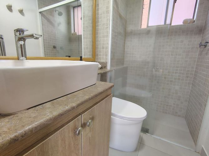 Apartamento de 2 alcobas en arriendo en El Poblado, Medellín, 77 m² · foto 17 de 19