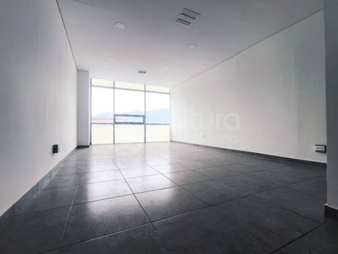 Oficina en arriendo en San Rafael, Envigado, 40 m² · foto 2 de 11
