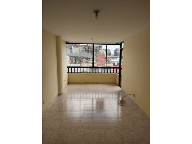 Edificio en venta en Risaralda, Pereira, 484 m² · foto 11 de 24