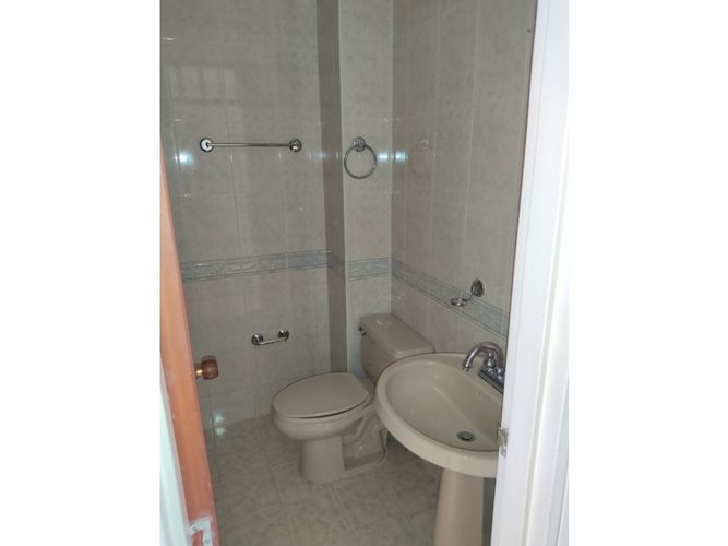 Edificio en venta en Risaralda, Pereira, 484 m² · foto 19 de 24