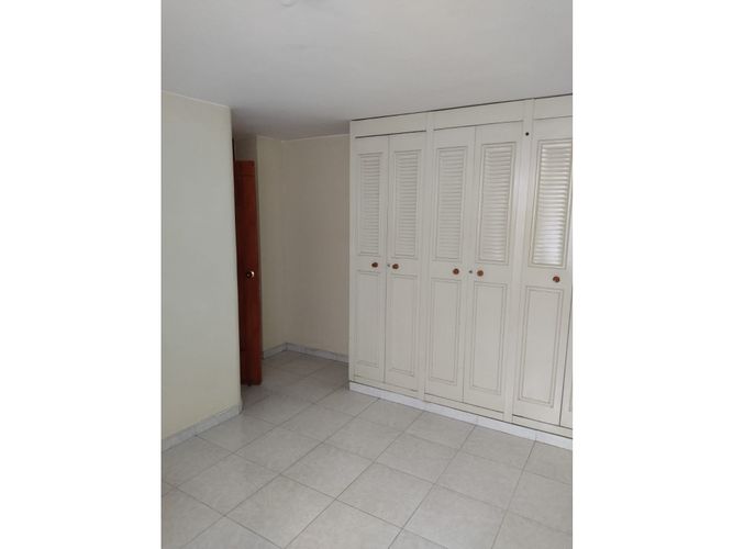 Edificio en venta en Risaralda, Pereira, 484 m² · foto 21 de 24