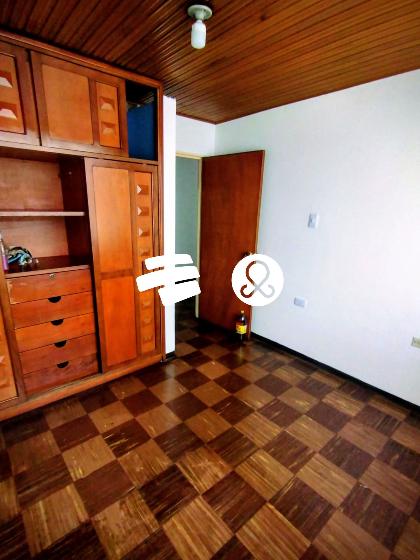 Casa en venta en San Francisco, Bogotá · foto 17 de 24