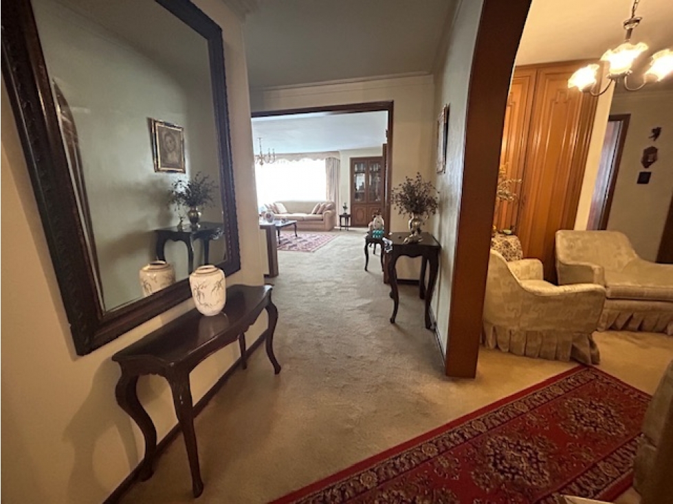 Apartamento en venta en Chico, Bogotá · foto 8 de 24