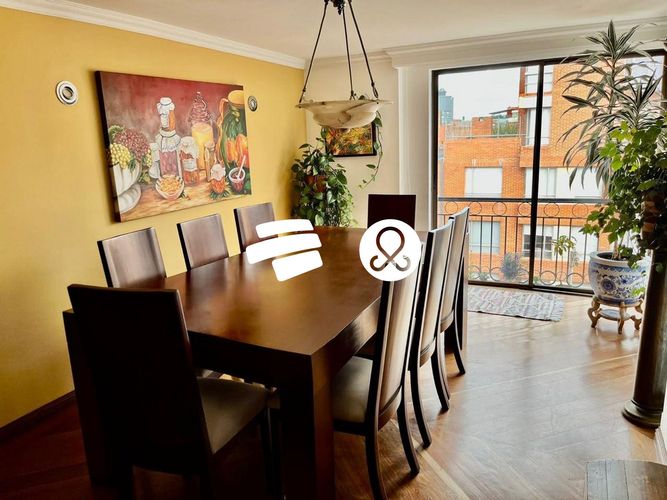 Apartamento de 3 alcobas en venta en Chicó Navarra, Bogotá, 206 m² · foto 3 de 13