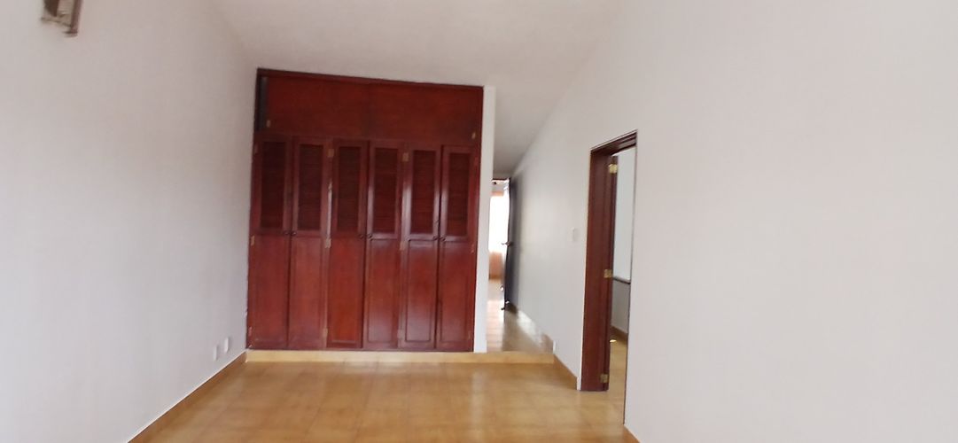 Casa de 5 alcobas en venta en Cañaveral, Floridablanca, 240 m² · foto 13 de 16