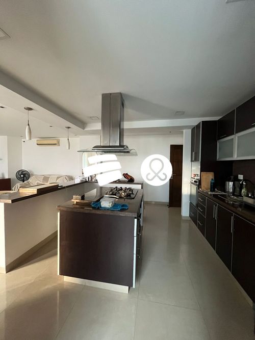 Apartamento de 2 alcobas en venta en Manga, Cartagena, 111 m² · foto 14 de 15
