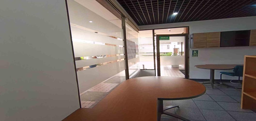 Local en venta en La Estrella, Manizales, 13 m² · foto 9 de 18