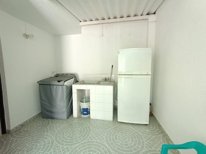 Casa de 5 alcobas en venta en Girardot, Girardot, 249 m² · foto 11 de 24