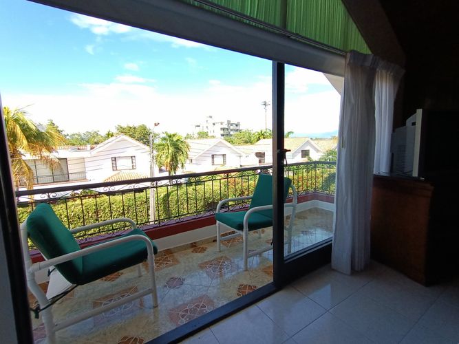 Casa de 5 alcobas en venta en Girardot, Girardot, 249 m² · foto 17 de 24