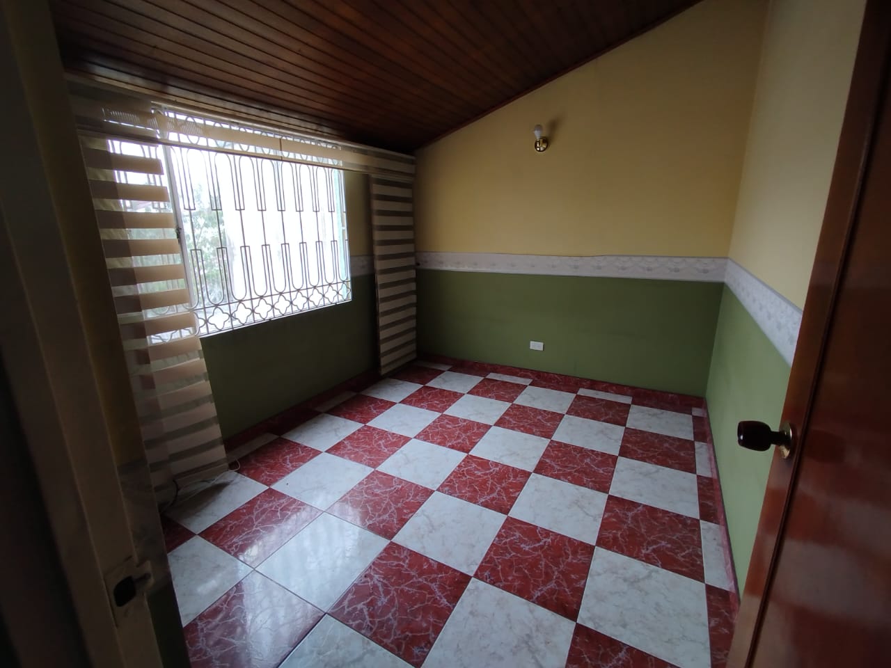 Casa en venta en Mandalay, Bogotá · foto 9 de 24