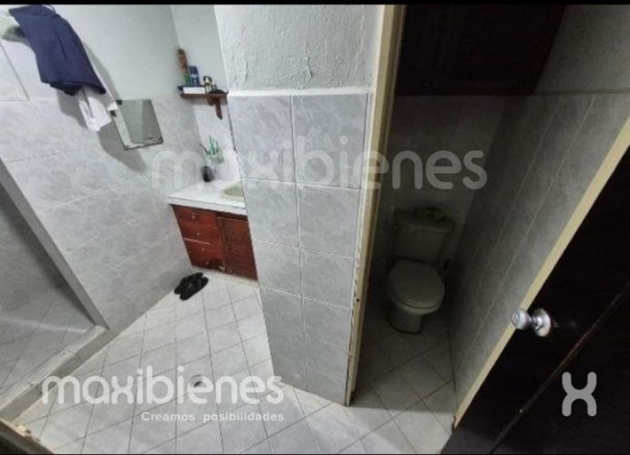 Casa de 4 alcobas en venta en El Raizal, Medellín, 150 m² · foto 6 de 11