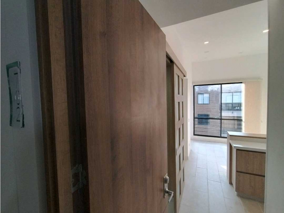 Apartamento en venta en Centro, Cajicá · foto 3 de 21